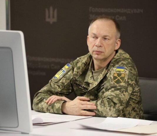 Сырский раскрыл, сколько солдат РФ бросила в наступление в Украине