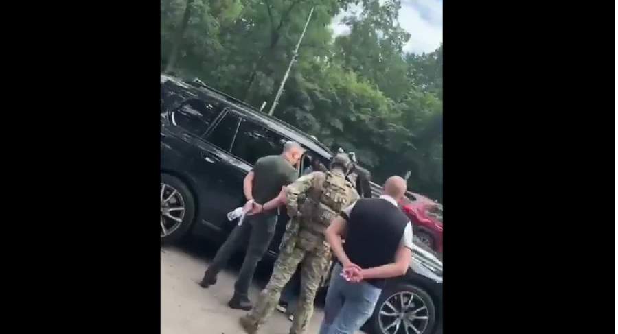 ГБР задержал авто эксначальника Одесского ТЦК Борисова и проводит обыски