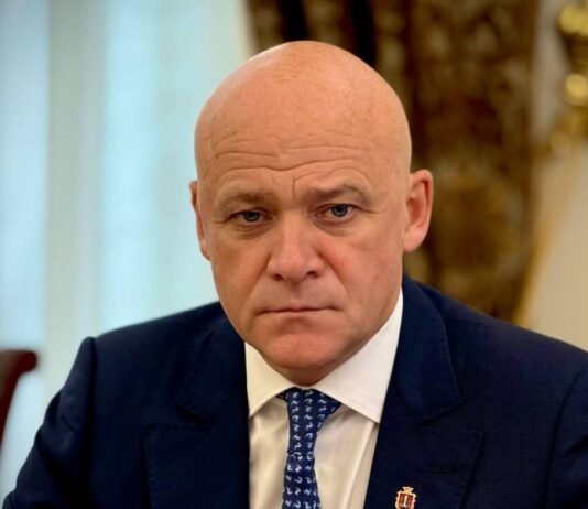 Труханов снова высказался о паспорте РФ: «Я уже думал, что поставлена жирная точка»