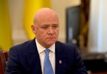 Труханов о запрете песен на русском: «Одесские написаны на таком языке, это наша ДНК»