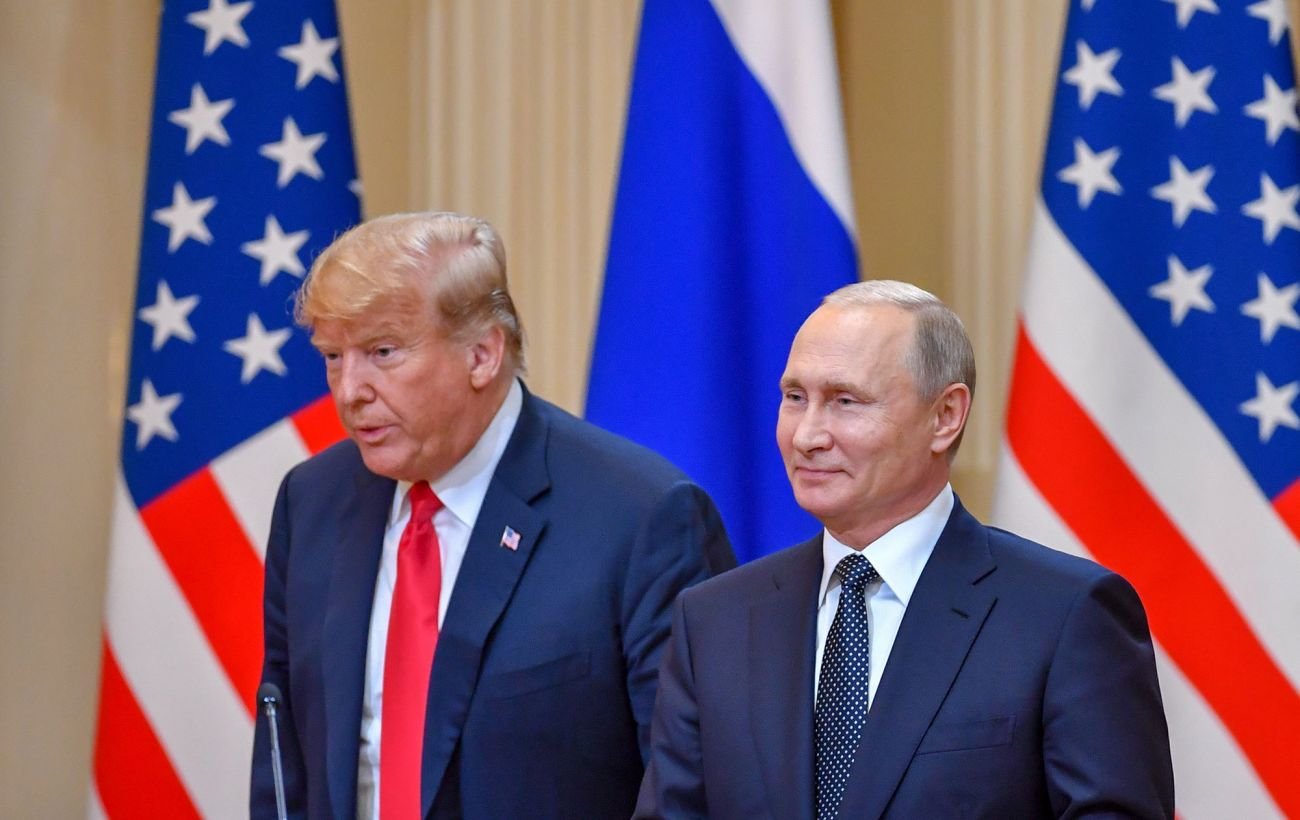 Трамп поговорил с Путиным, отправит посланников в Москву: что говорит Кремль о звонке
