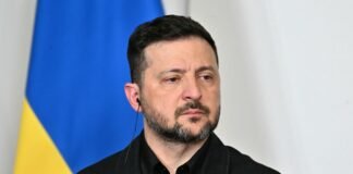 СМИ узнали имя олигарха, через которого Зеленский передавал послание Путину