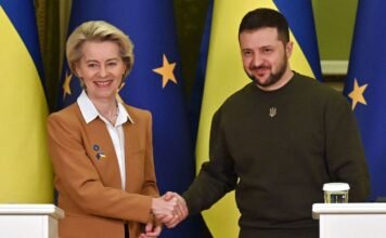 Украина открыла первый кластер переговоров с ЕС: что это значит и когда будет членство