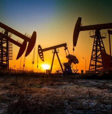 Цены на нефть выросли почти на 7% на фоне возобновления авиаударов на Ближнем Востоке