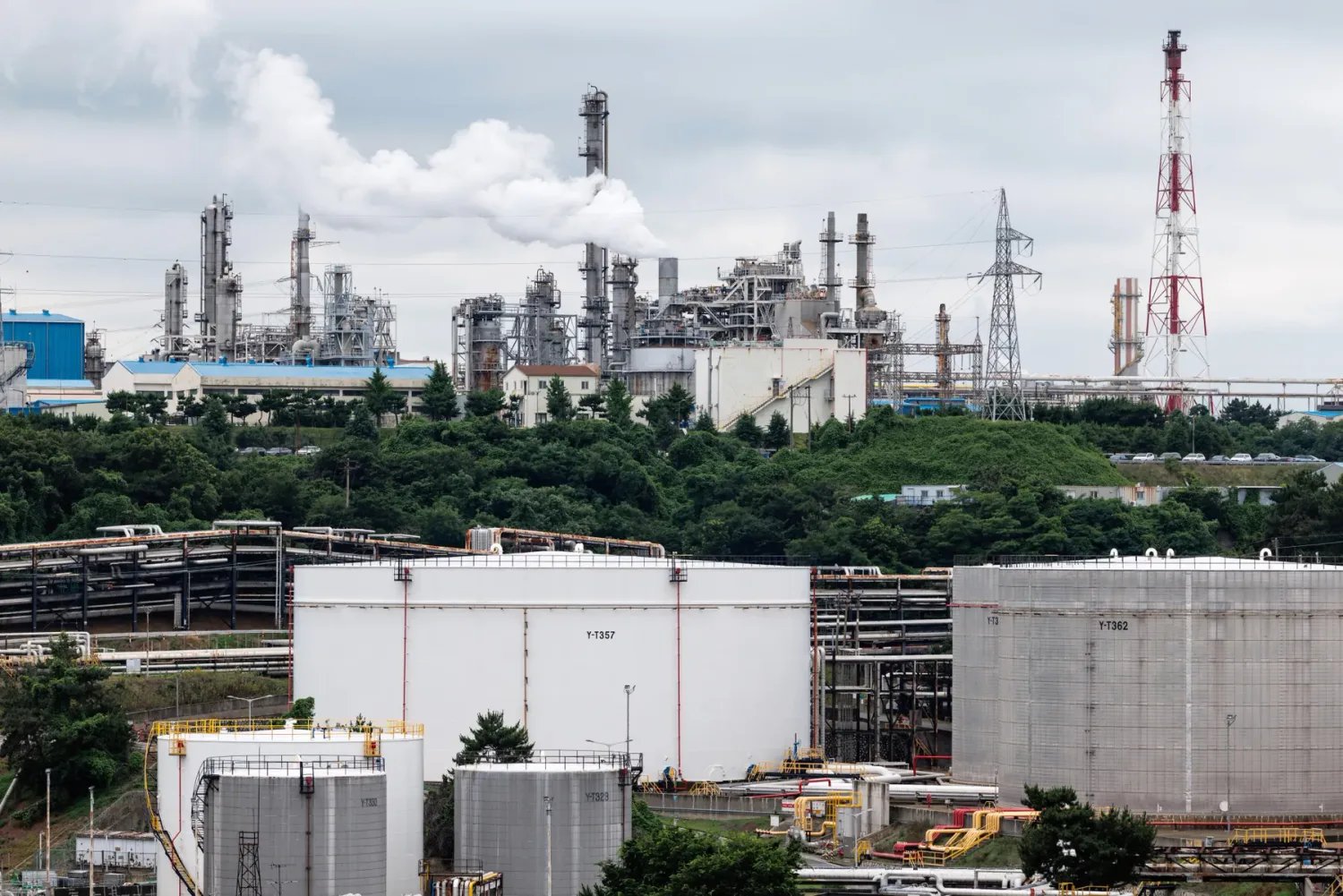 Нефть подешевела после решения ОПЕК+ увеличить добычу