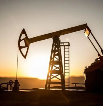 МЭА снизило прогноз добычи нефти в рф после украинских ударов