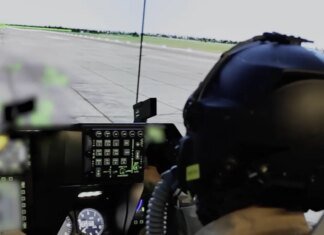 Украина получила новые мобильные тренажеры F-16