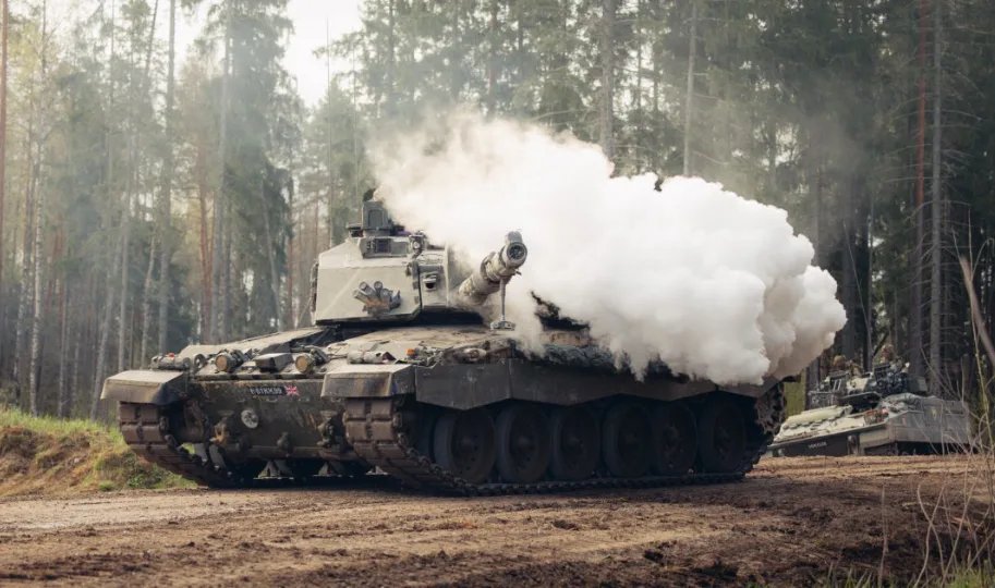 Великобритания заменит танки Challenger 2 в Эстонии мобильными силами с дронами, учтя опыт ВСУ