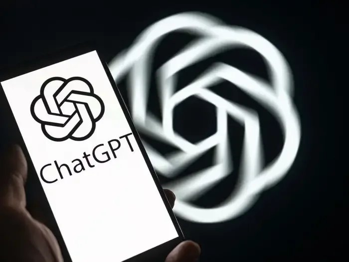 В работе ChatGPT возникли проблемы, пользователи жалуются на сбои