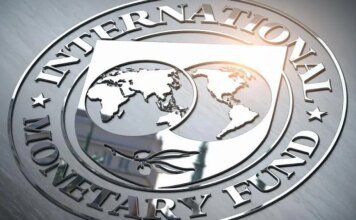 Украина получила второй транш от МВФ на $690 млн