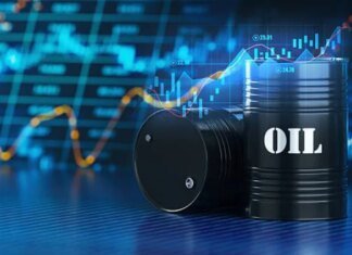 Цена нефти Brent впервые с мая превысила 100 долларов на фоне расширения войны на Ближнем Востоке