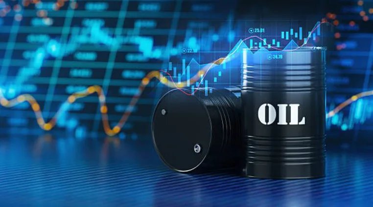 Цена нефти Brent впервые с мая превысила 100 долларов на фоне расширения войны на Ближнем Востоке