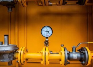 Европа может не успеть заполнить газовые хранилища к зиме из-за дефицита поставок — Reuters