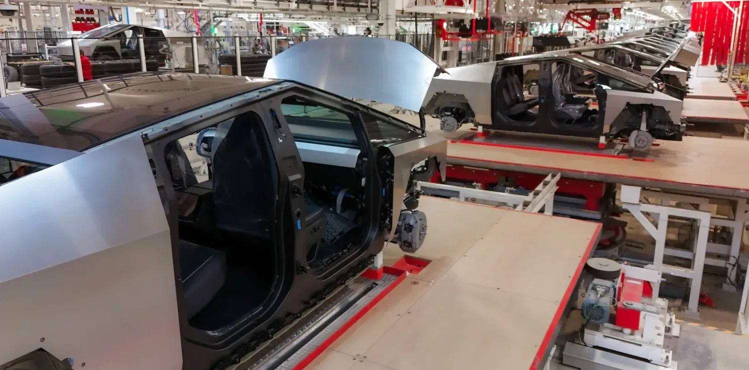 Tesla подала иск к поставщику Cybertruck, который фактически заблокировал производство