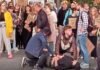 Неизвестный пытался напасть с ножом на людей во время митинга во Львове