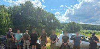 Перевозил мужчин до границы и хранил гранаты: в Одесской области разоблачили военного