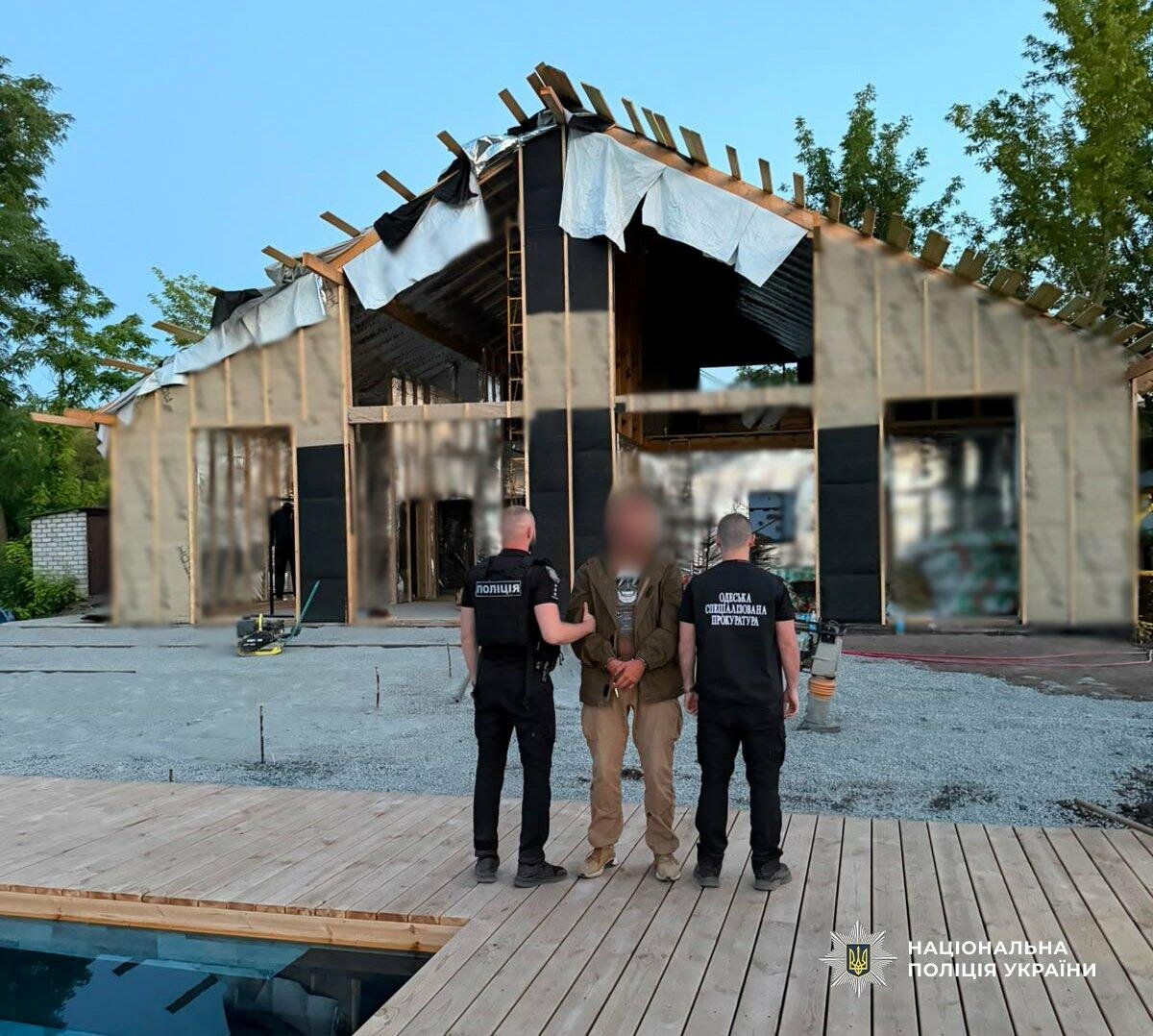 В Одесской области командир воинской части заставил около 80 бойцов строить ему дом