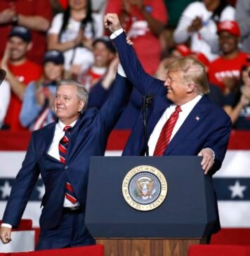«Этого хотел Линдси»: Трамп хочет изменить проект «адских санкций» против РФ