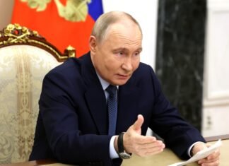 Путин заявил, что РФ была единственным гарантом целостности Украины: «Киев потеряет и западные земли»
