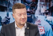 «Исторически проживали русские»: в парламенте Чехии заявили, что Украина должна уступить РФ земли