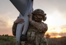 США и Франция помогли Украине найти слабые места ПВО России для ударов дронами, — FT