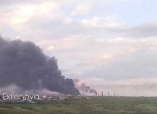 В российском Сизране прогремела серия взрывов: под атакой дронов находится местный НПЗ (фото)