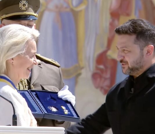Зеленский наградил фон дер Ляйен орденом, которого еще ни у кого нет