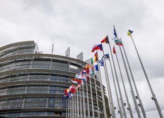 Италия призывает строить новый механизм обороны Европы вместе с Украиной