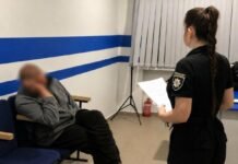 В Одесской области пьяный водитель угнал автомобиль, сбил школьницу и скрылся с места ДТП