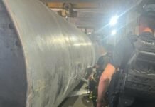 Отравились парами краски: в Одесской области спасатели доставали людей из водонапорной башни.
