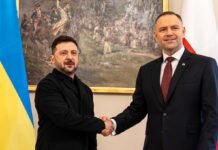 Навроцкий встретился с Зеленским и объяснил, почему Польша должна говорить с Украиной