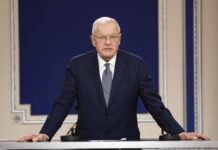 Келлог оценил успехи Украины в войне с РФ: «Я бы поставил деньги на украинцев»
