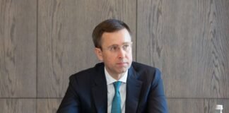 Корецкий готовит с военными решения из-за атак РФ на гражданские суда