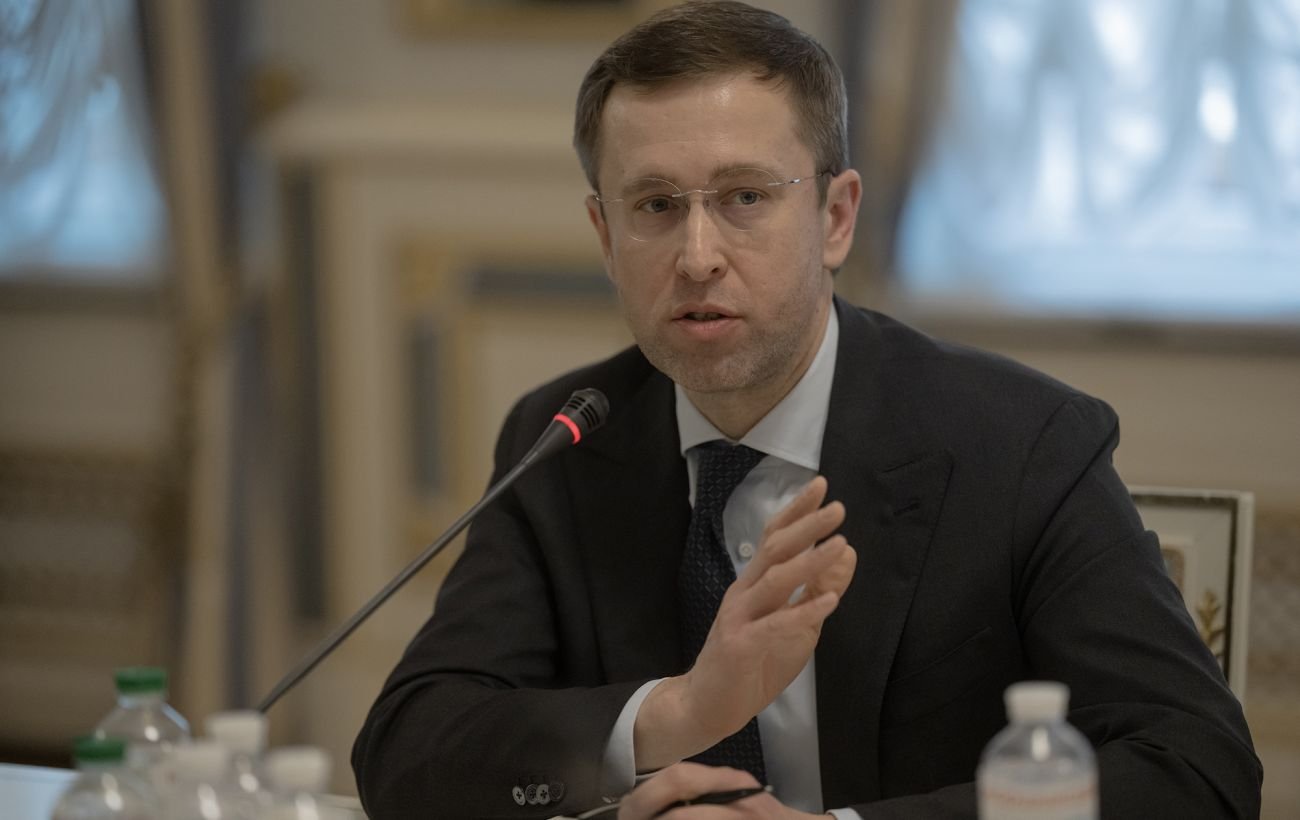 Новые правила для Кабмина: Корецкий поручил министрам лично работать с Радой