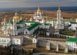 Почаевской лавре определили дедлайн для разрыва связей с РПЦ