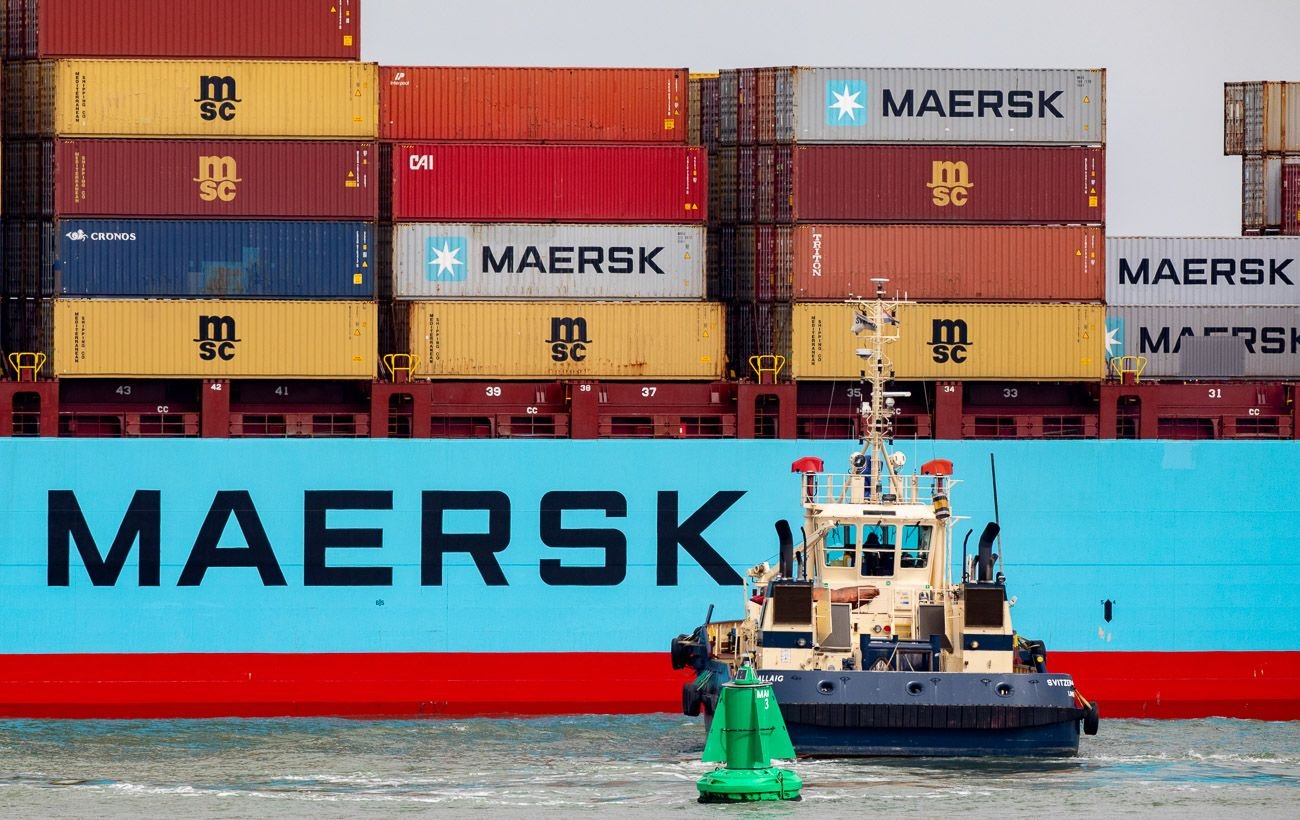 Гигант морских перевозок Maersk прекращает работу в украинском порту из-за ударов РФ