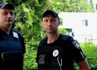 В Одессе патрульные спасли мужчину, пытавшегося покончить с собой