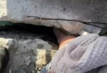 В Одессе женщина попала в ловушку на пирсе: спасателям пришлось резать бетон