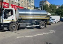 Часть Одессы без воды: где работают автоцистерны