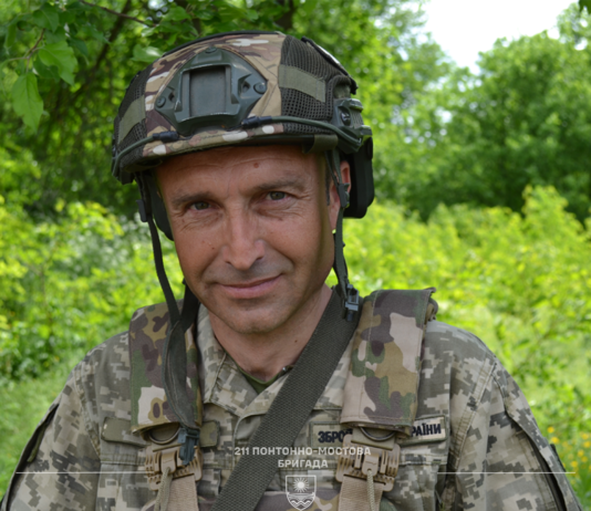 Из Одессы — на фронт: история офицера, помогающего военным выстоять под обстрелами