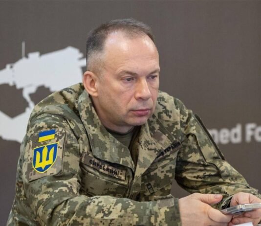 Сырский: РФ хочет расширить наступление на две области и создать «буферную зону» на севере