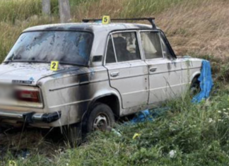 Семейная ссора «вспыхнула» буквально: в Одесской области сын уничтожил два автомобиля отца, — ФОТО
