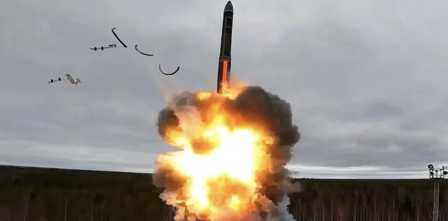 Взрывы в Одессе: россияне атакуют город ракетами