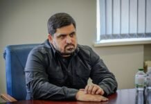 Зеленский уволил Ткаченко с должности главы КГВА