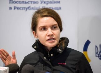 Безуглая неожиданно решила вернуться во фракцию «Слуги народа»