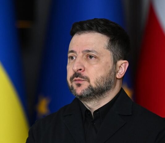 Банковая не планирует возвращать Федорова и рассчитывает на спад протестов, — источники