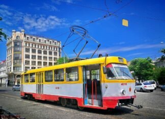 В Одессе 19 августа остановят трамваи и троллейбусы: как будут курсировать автобусы на замену — ОБНОВЛЯЕТСЯ