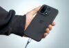 У какого смартфона лучшее время автономной работы: обзор OnePlus, Pixel, Motorola (фото)