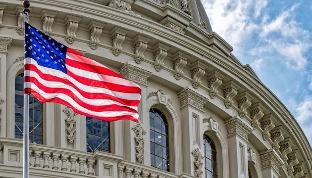 Конгресс США пытается справиться с ошибками, порождаемыми ИИ — Politico