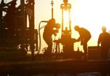 Нефть подорожчала из-за неопределённости на Ближнем Востоке